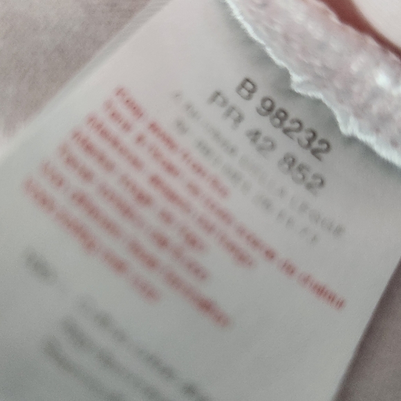 Authentic BURBERRY CHILDREN cardigans 6M - Picture 6 of 6